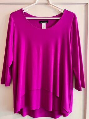 Soft Works Women's Fuchsia Layered Scoop-Neck Tunic in EUC